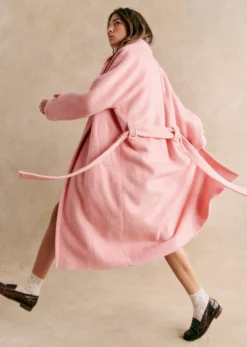 Sezane Mantel Marc Rosa