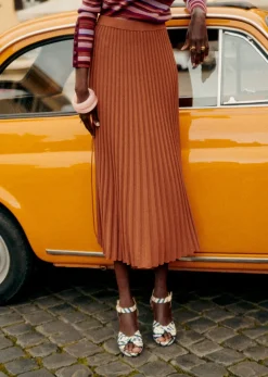 New Sezane Rock Lili Braun