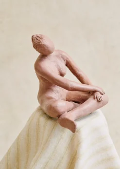 Sale Sezane Skulptur Guénolée Courcoux - Die Frau Großes Modell