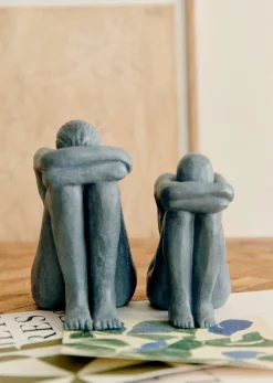 Sezane Skulptur Guénolée Courcoux - Sitzende Frau Großes Modell