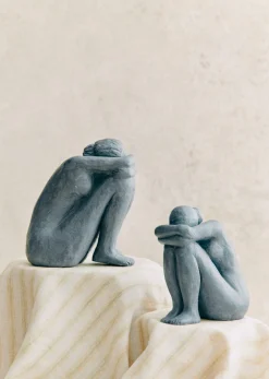 Hot Sezane Skulptur Guénolée Courcoux - Sitzende Frau Kleines Modell