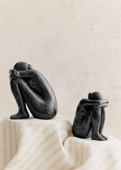 Hot Sezane Skulptur Guénolée Courcoux - Sitzende Frau Kleines Modell
