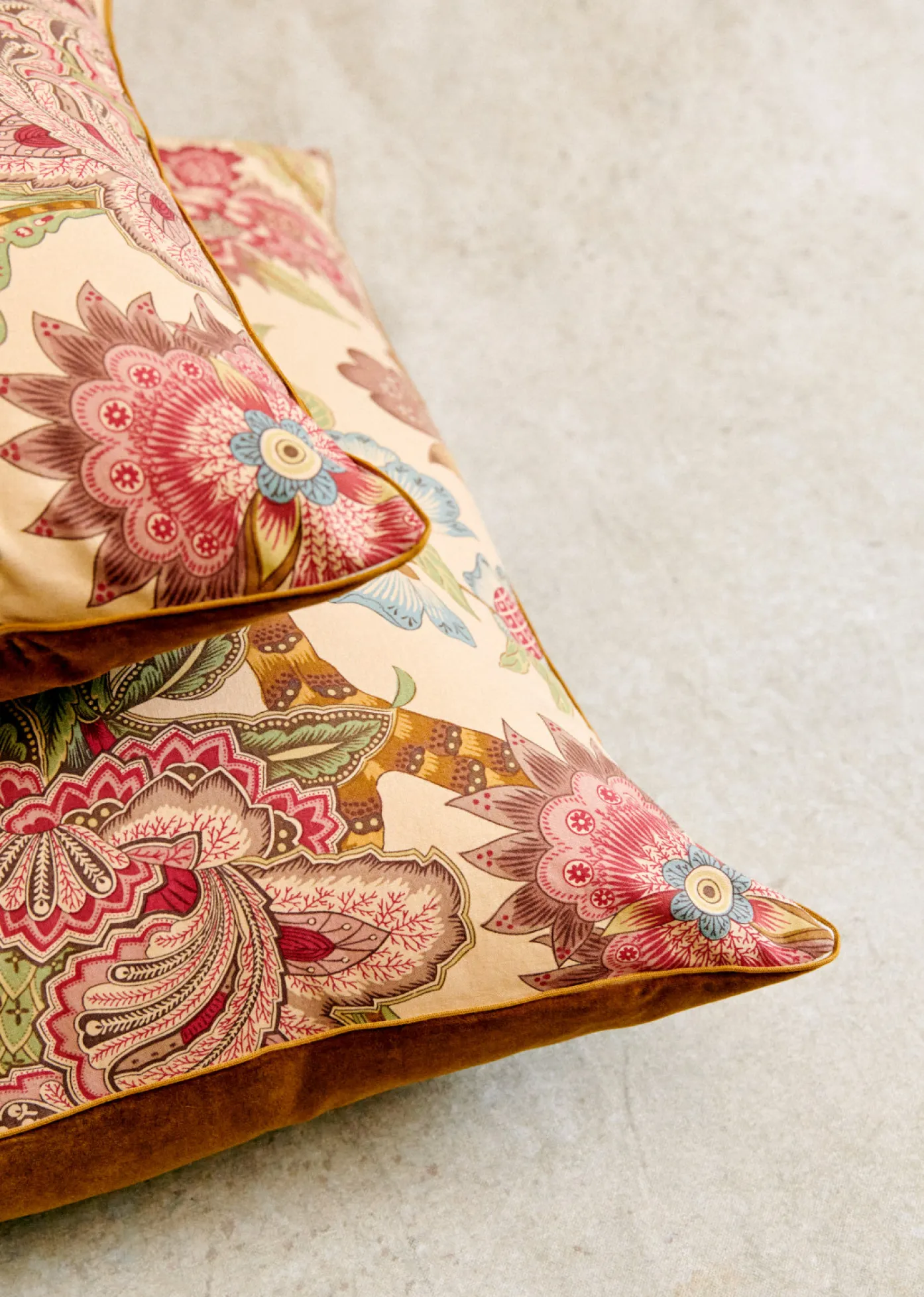 Hot Sezane Vintage-Kissen – Kleines Modell