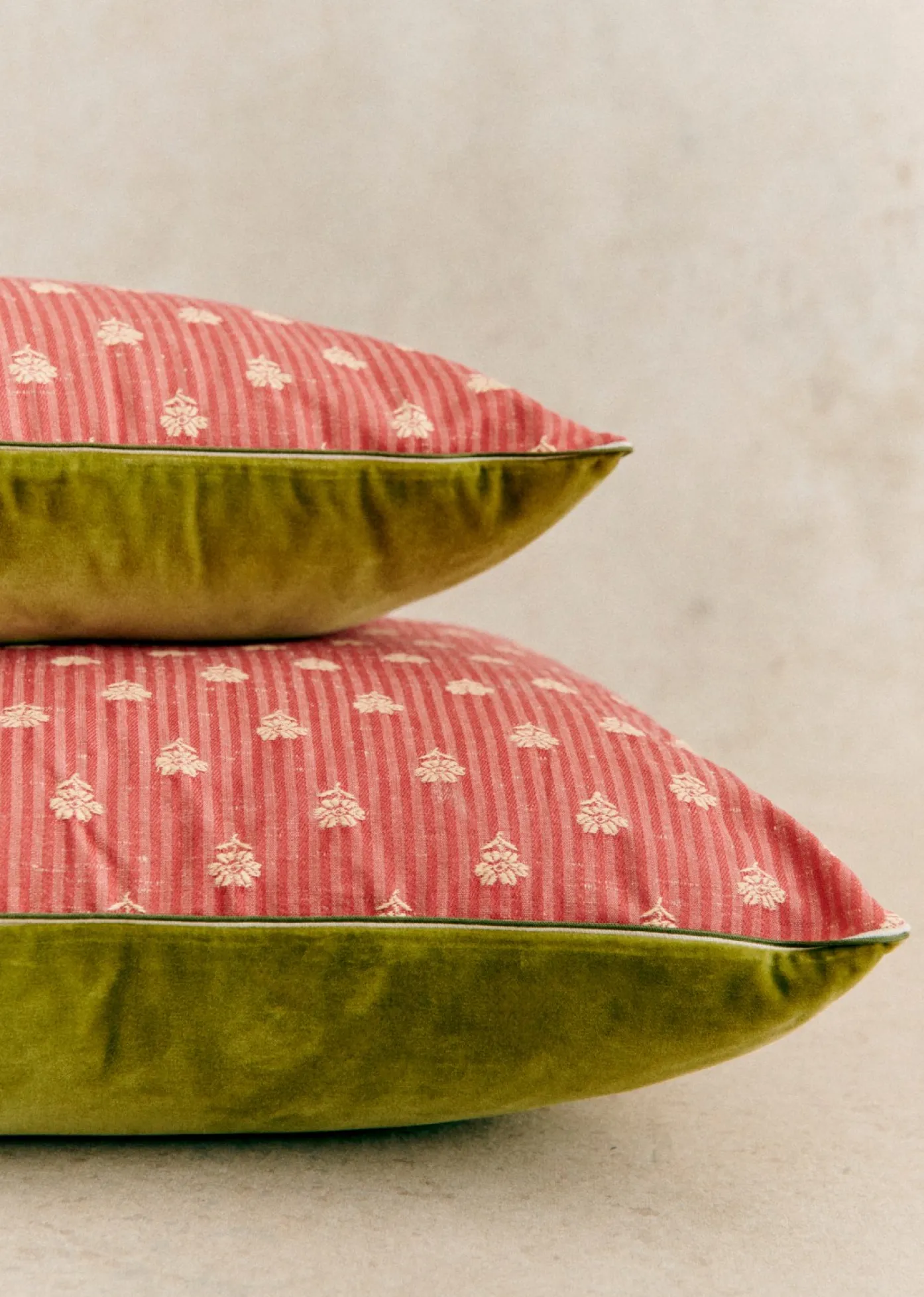 Hot Sezane Vintage-Kissen – Kleines Modell