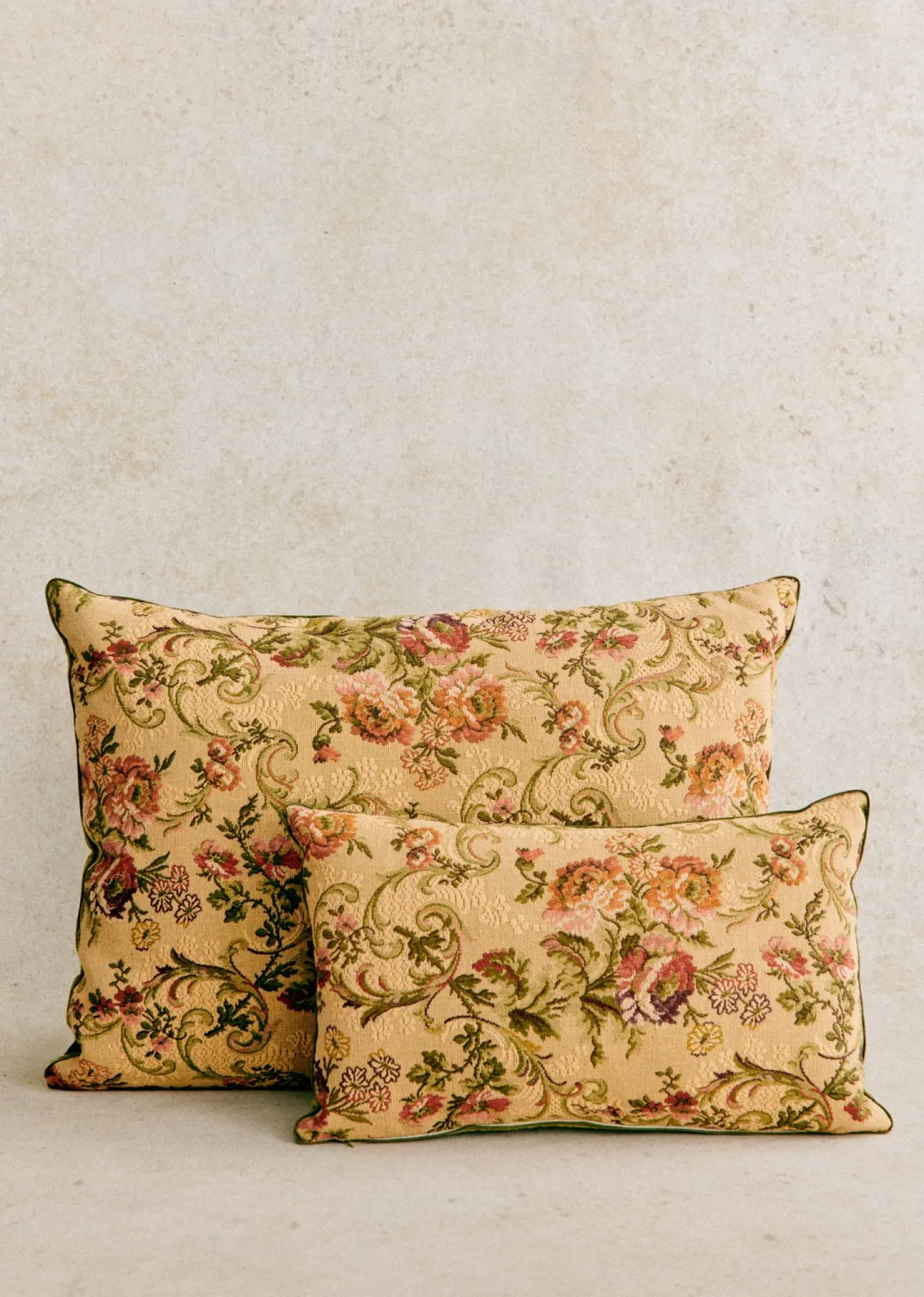 Hot Sezane Vintage-Kissen – Kleines Modell