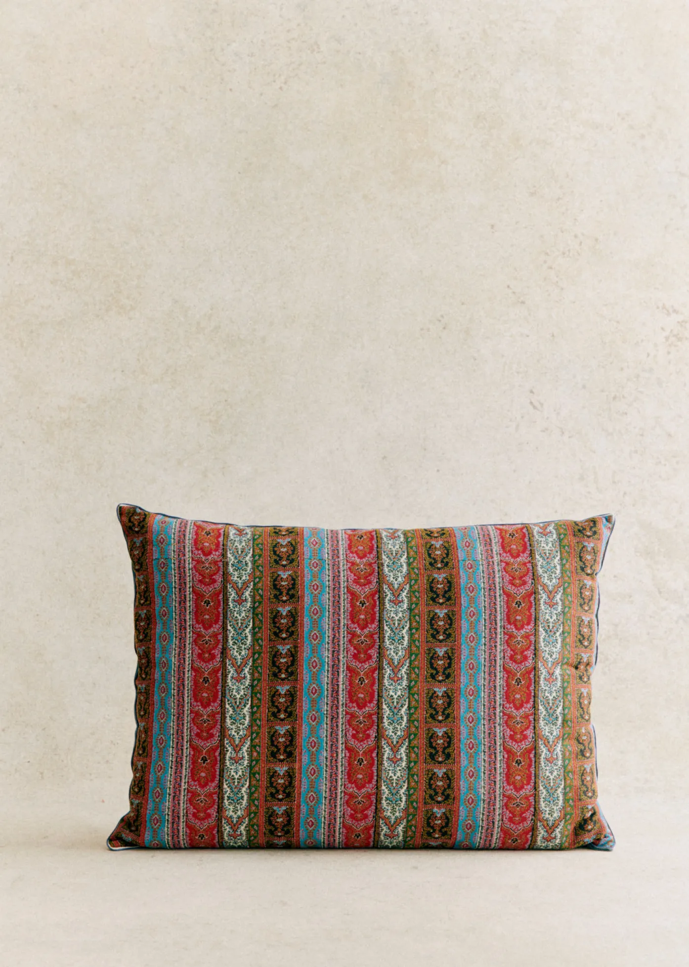 New Sezane Vintage-Kissen – Sehr Großes Modell