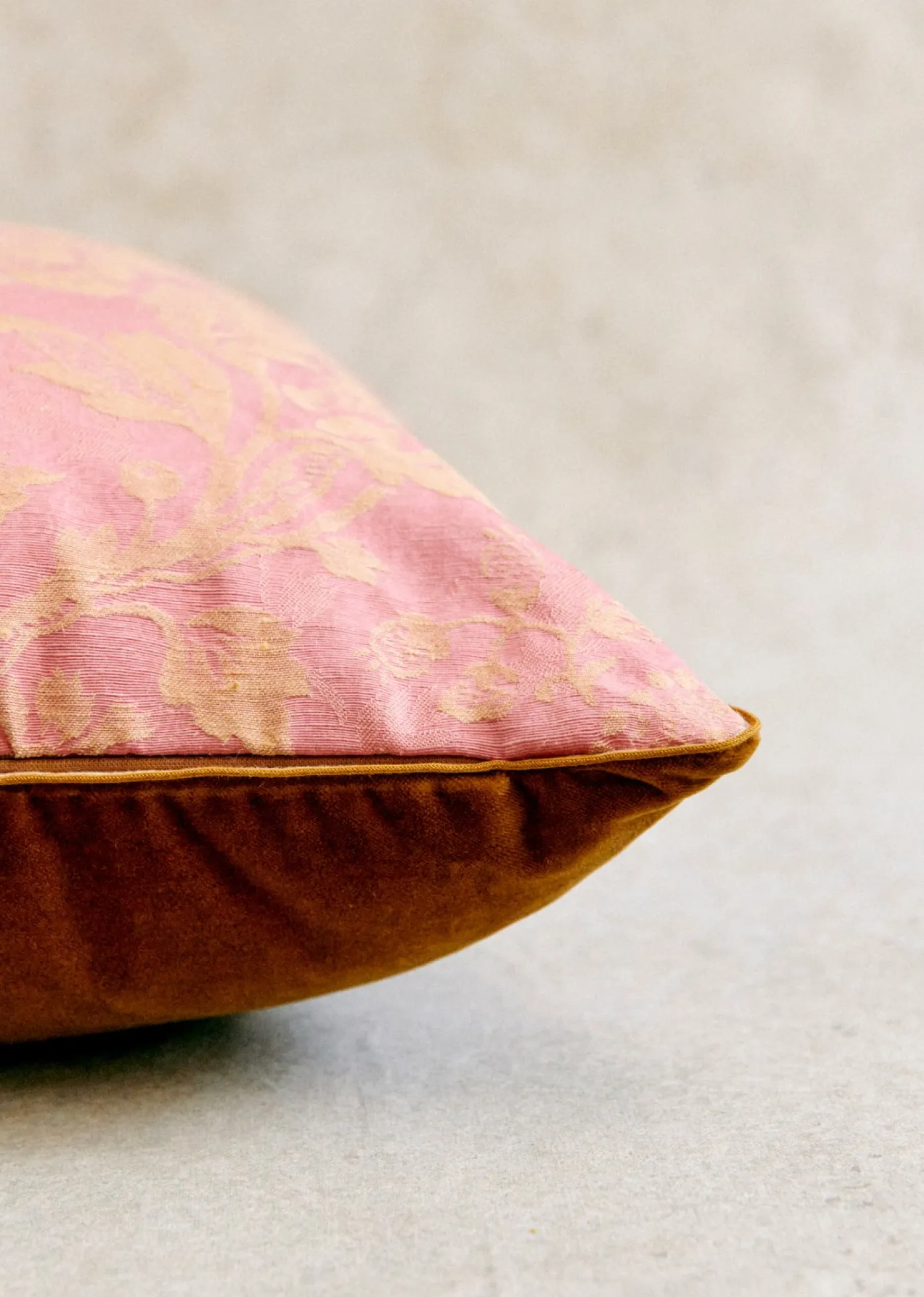 New Sezane Vintage-Kissen – Sehr Großes Modell