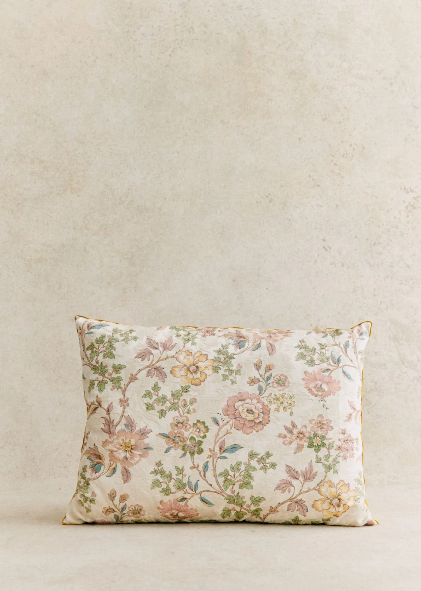 New Sezane Vintage-Kissen – Sehr Großes Modell