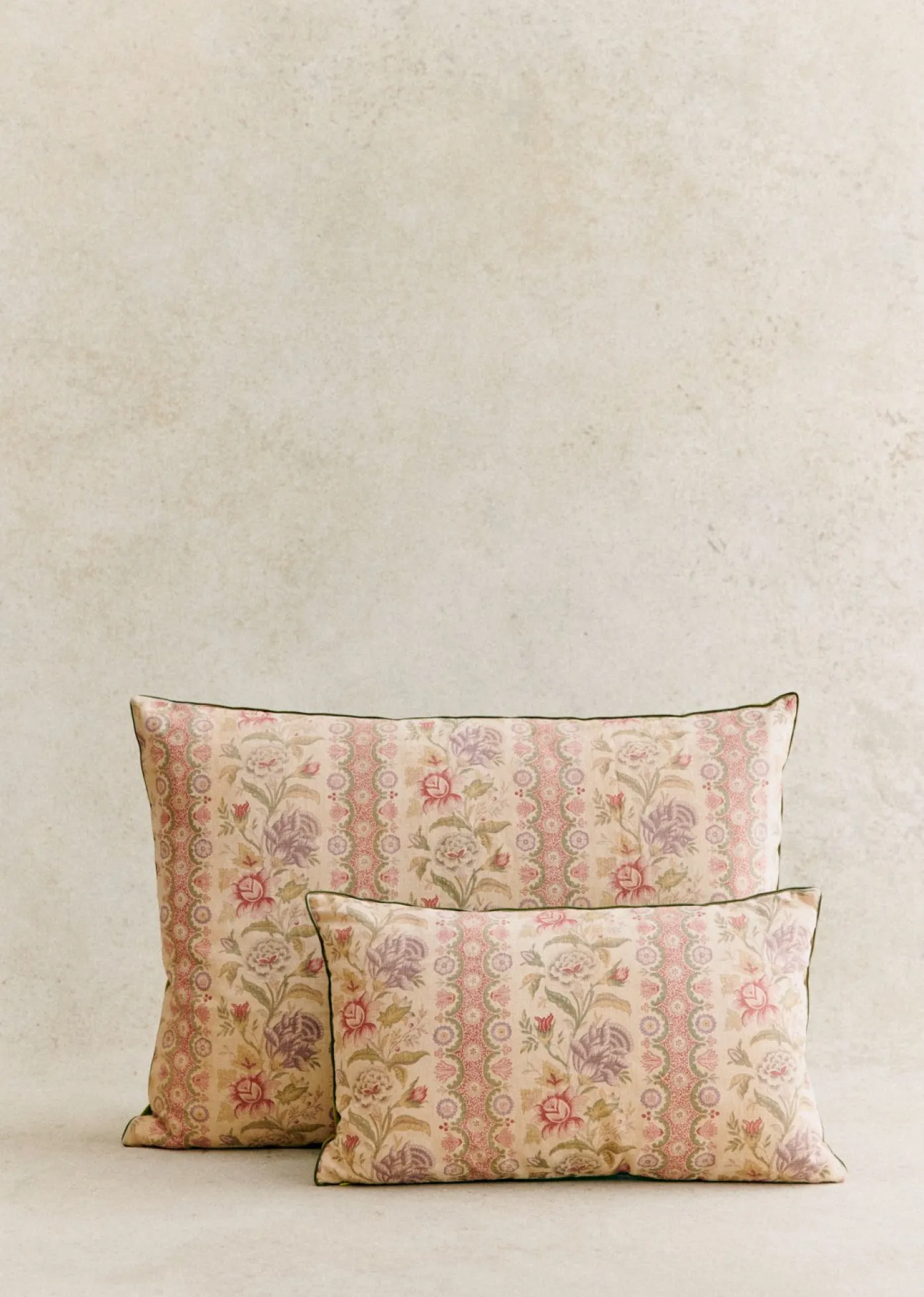 New Sezane Vintage-Kissen – Sehr Großes Modell