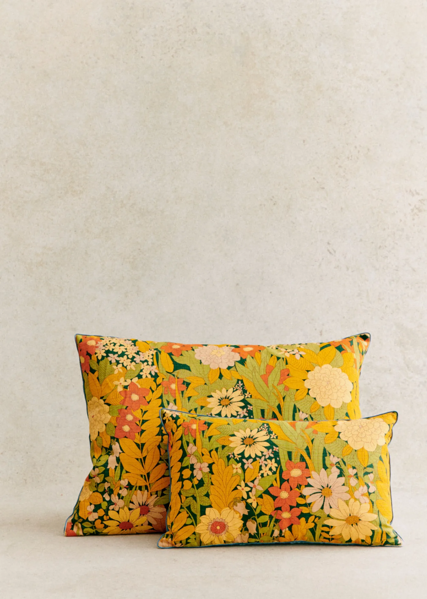 New Sezane Vintage-Kissen – Sehr Großes Modell